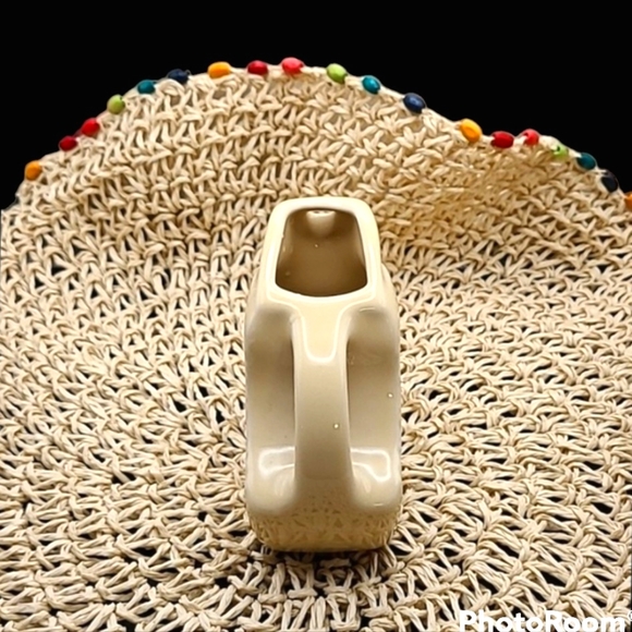 FIESTA FIESTAWARE Ivory Mini Disc Pitcher 2008 - Picture 4 of 5